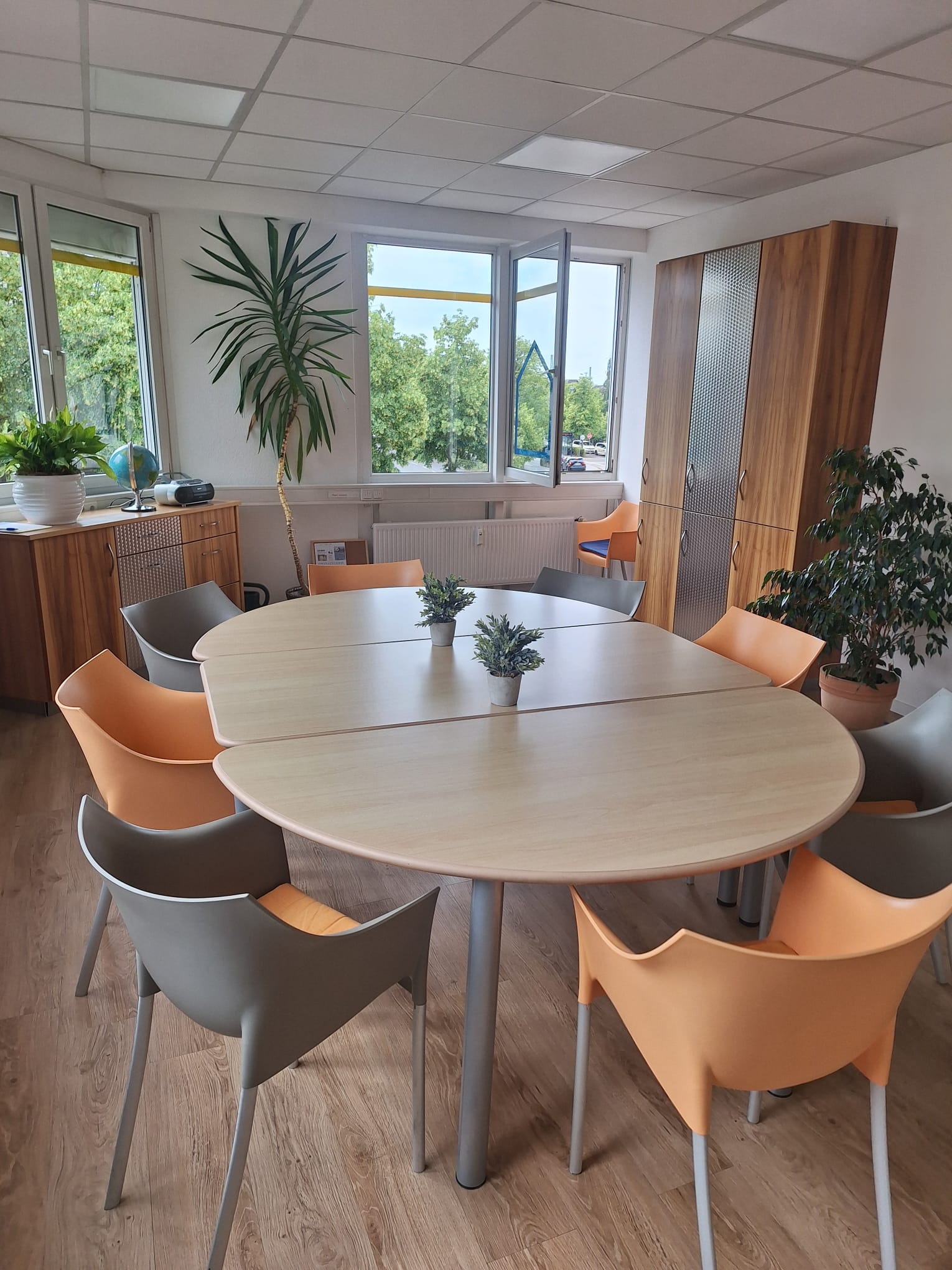 Gruppentisch im Kursraum von Casalenguas